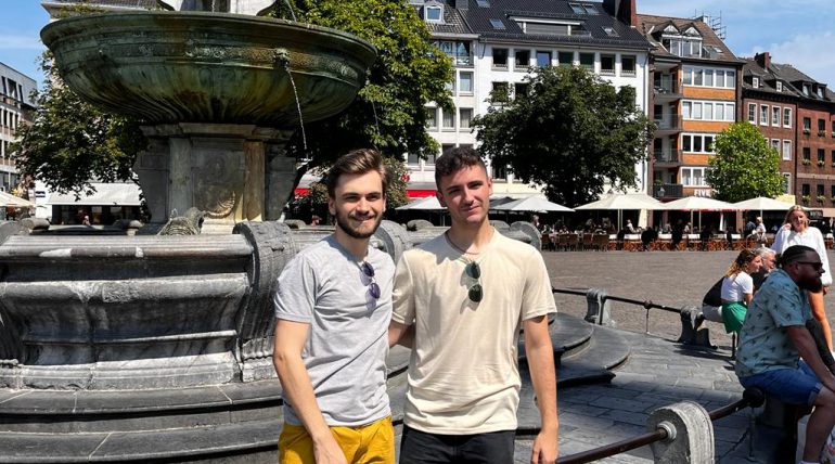 Dos alumnos de ETSINF de GII participan en un programa Erasmus de corta duración en Aachen – Alemania